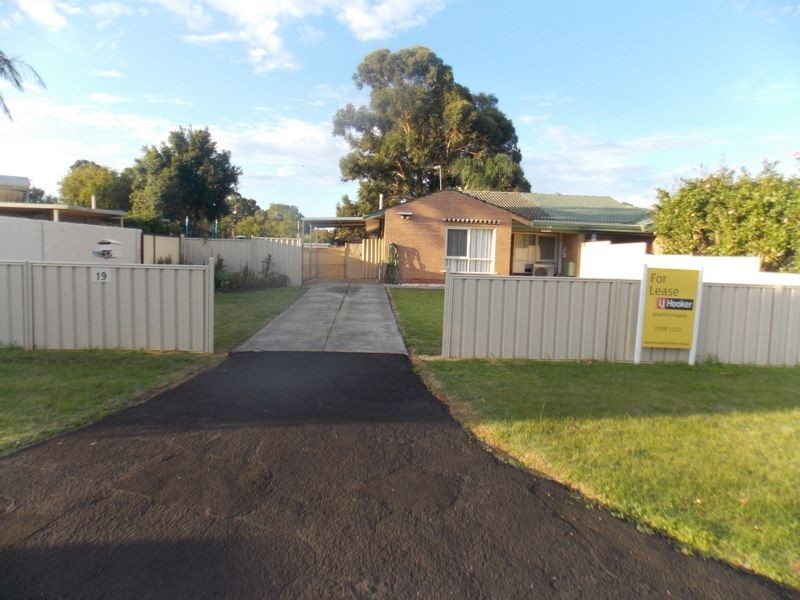 19 Grealis Street, Armadale WA 6112