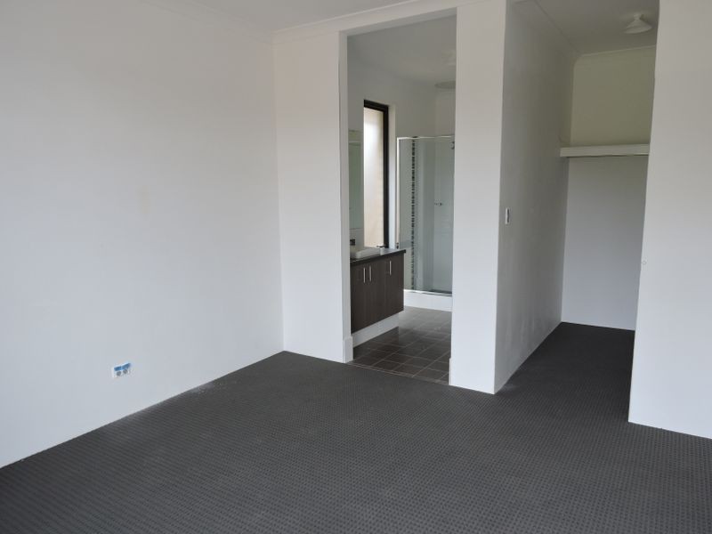 12 Classroom Loop, Coolbellup WA 6163