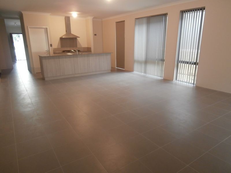 12 Classroom Loop, Coolbellup WA 6163