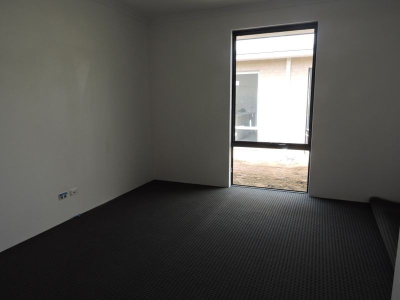 12 Classroom Loop, Coolbellup WA 6163