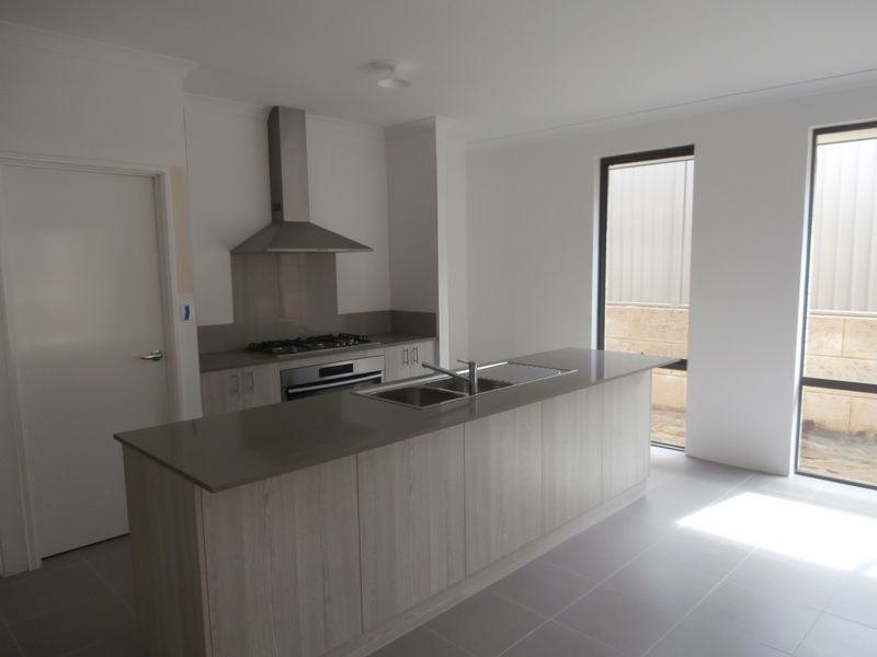 12 Classroom Loop, Coolbellup WA 6163