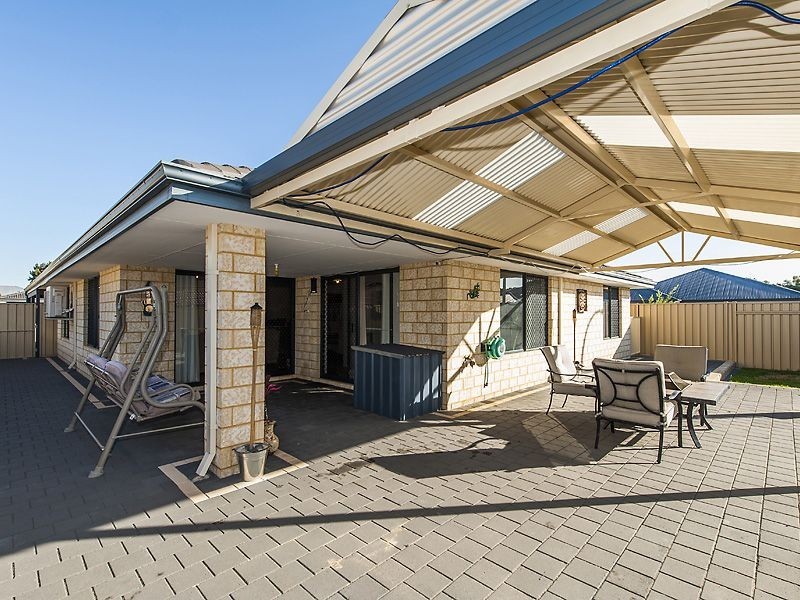 2 Mawson Close, Seville Grove WA 6112