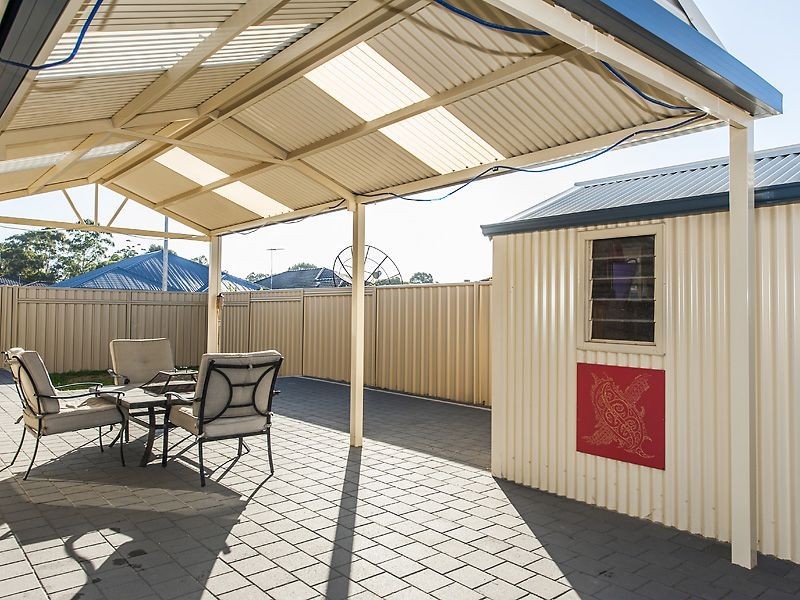 2 Mawson Close, Seville Grove WA 6112