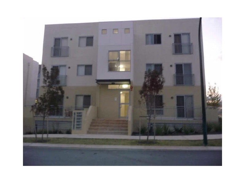 1/9 Ibera Way, Success WA 6164