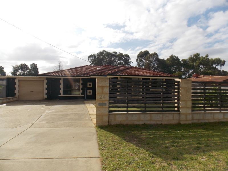24 Wilcannia Way, Armadale WA 6112