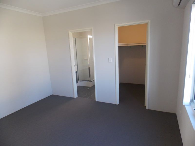 82 McLaren Avenue, Beeliar WA 6164