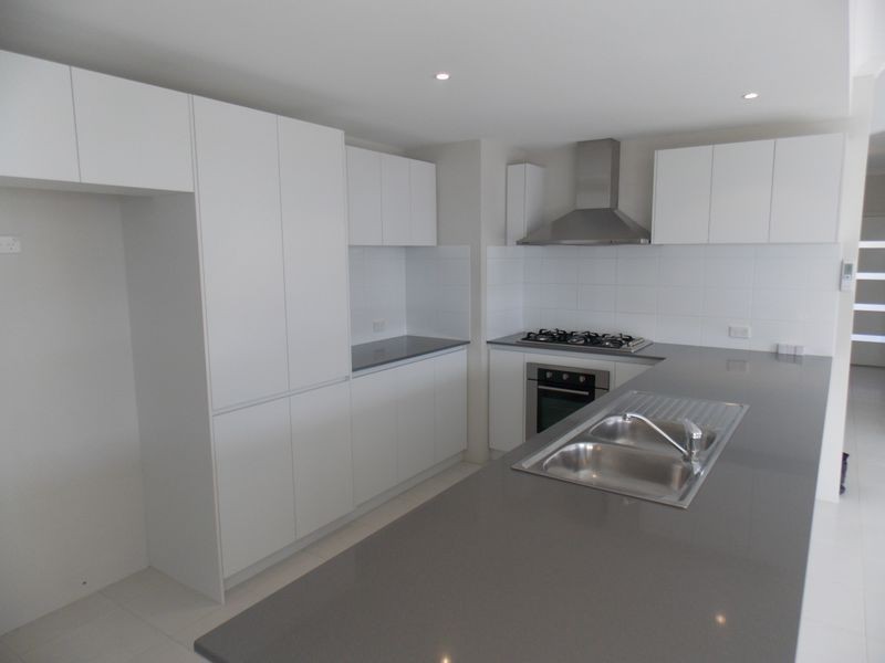 82 McLaren Avenue, Beeliar WA 6164