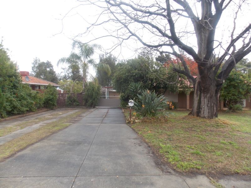 65 Amanda Drive, Camillo WA 6111