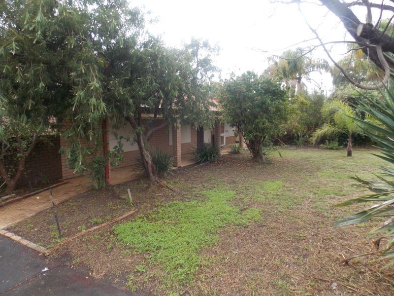 65 Amanda Drive, Camillo WA 6111