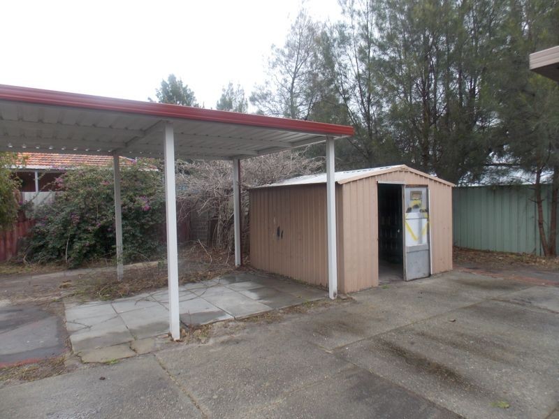 65 Amanda Drive, Camillo WA 6111