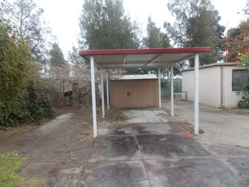 65 Amanda Drive, Camillo WA 6111