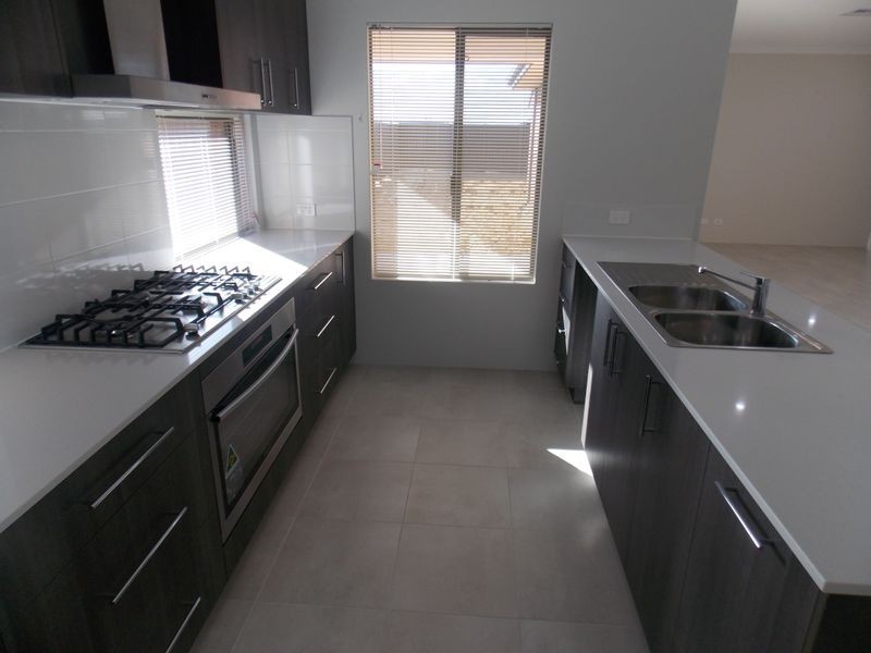 34 Holbeck Way, Baldivis WA 6171