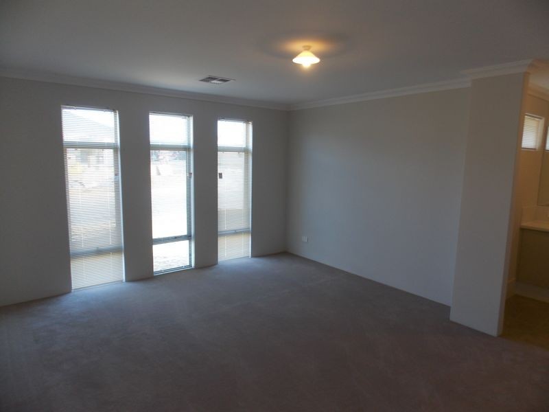 34 Holbeck Way, Baldivis WA 6171