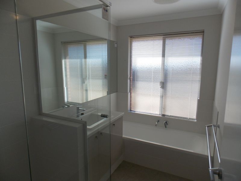 34 Holbeck Way, Baldivis WA 6171