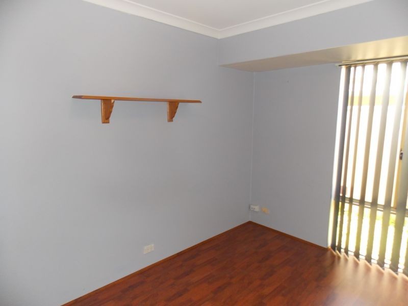 22 Chisholm Circle, Seville Grove WA 6112