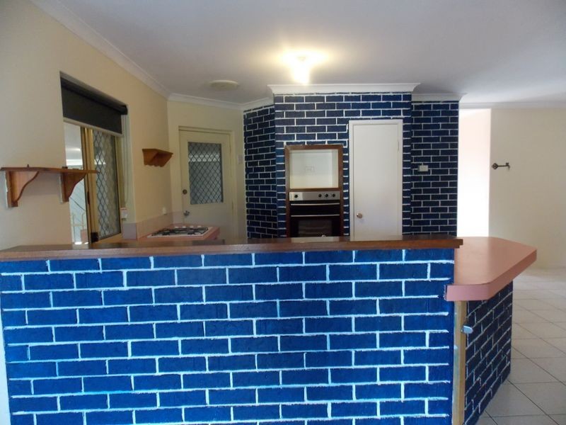 22 Chisholm Circle, Seville Grove WA 6112