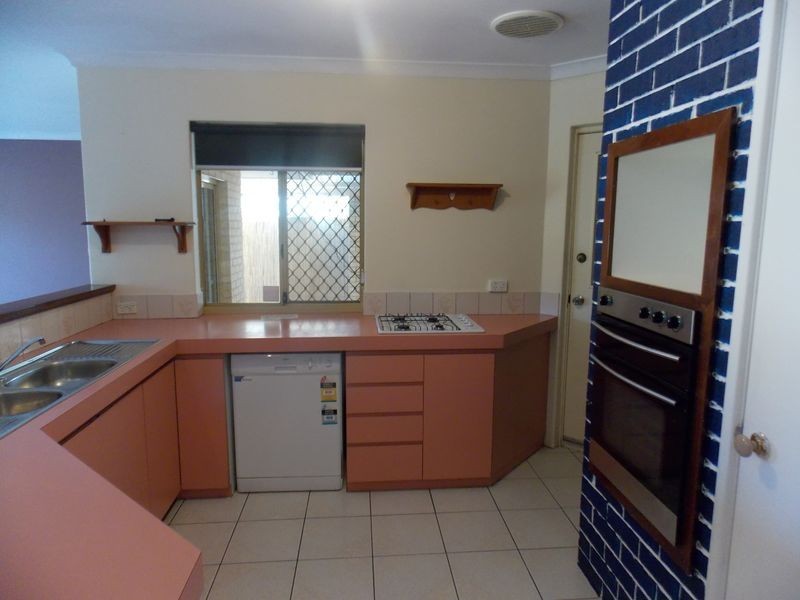 22 Chisholm Circle, Seville Grove WA 6112