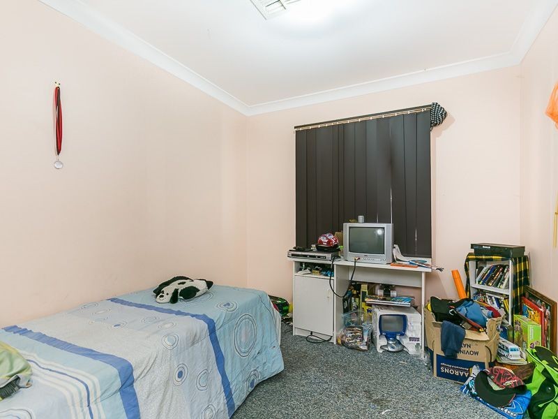 157 Third Avenue, Kelmscott WA 6111