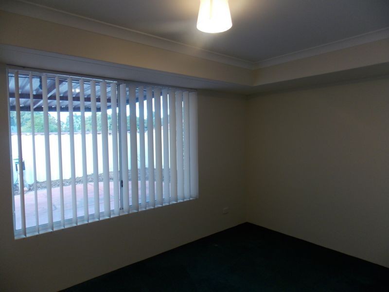 2 Marie Court, Atwell WA 6164