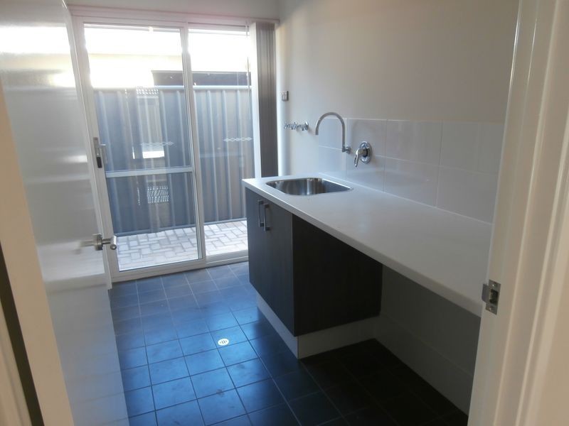 19 Appleton Road, Piara Waters WA 6112