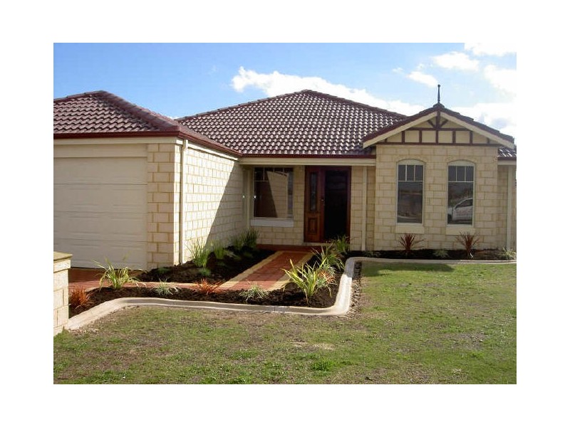 34 Brenchley Drive, Atwell WA 6164