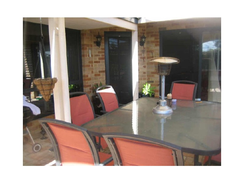 17 Paperbark Lane, Atwell WA 6164