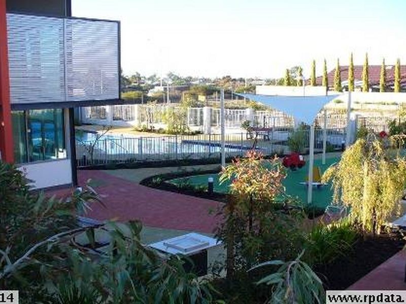 1/1 Ibera Way Sucess, Success WA 6164