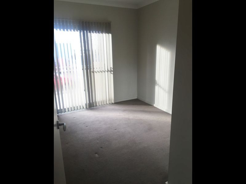 1/1 Ibera Way Sucess, Success WA 6164