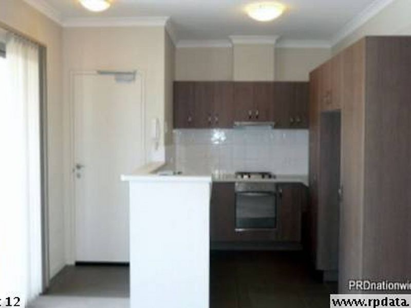 35/6 Ibera Way, Success WA 6164