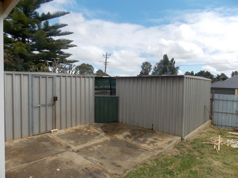 9 Harber Drive, Armadale WA 6112