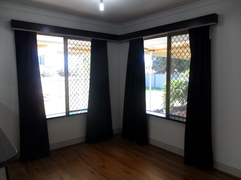 9 Harber Drive, Armadale WA 6112