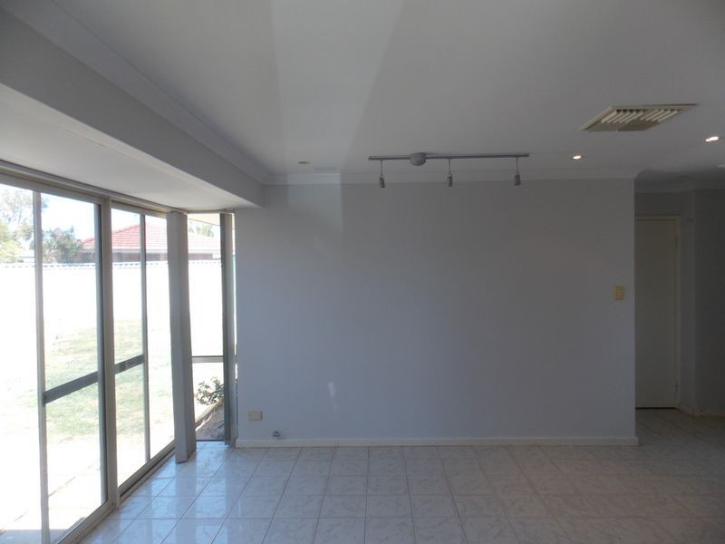 31 Greengage Court, Armadale WA 6112