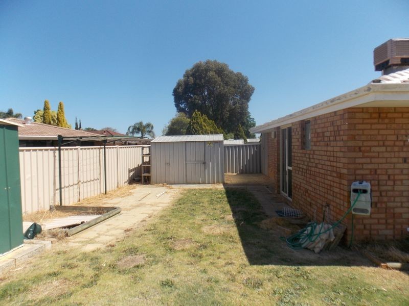 31 Greengage Court, Armadale WA 6112