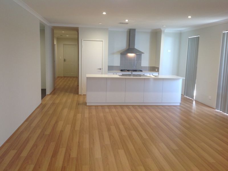 9 Needlewood Loop, Wandi WA 6167