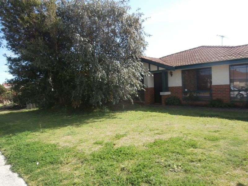 13 Turnbury Park Drive, Jandakot WA 6164