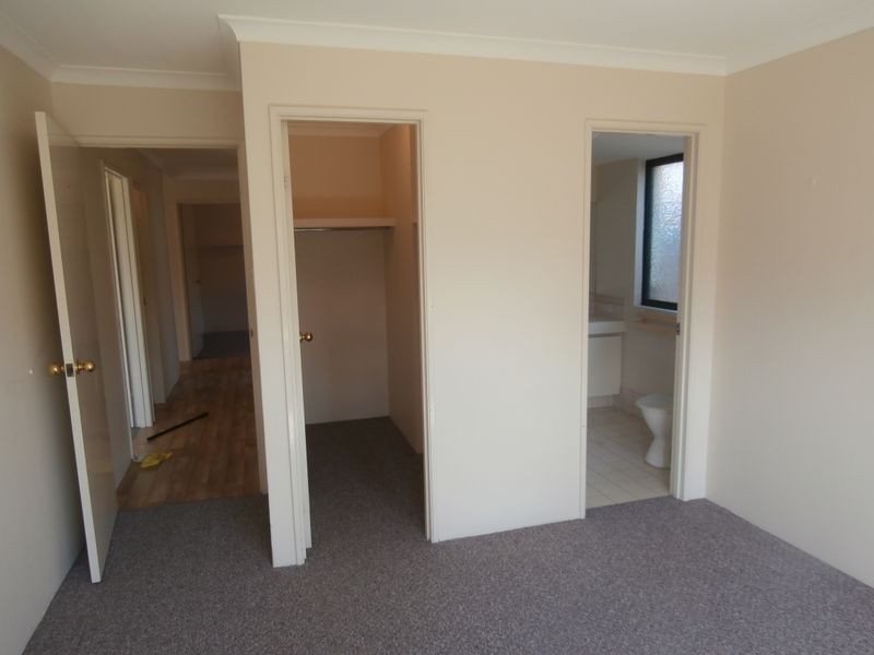 13 Turnbury Park Drive, Jandakot WA 6164