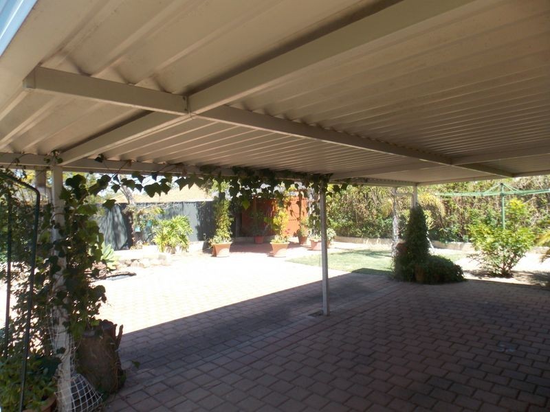 10 Shadwell Retreat, Atwell WA 6164