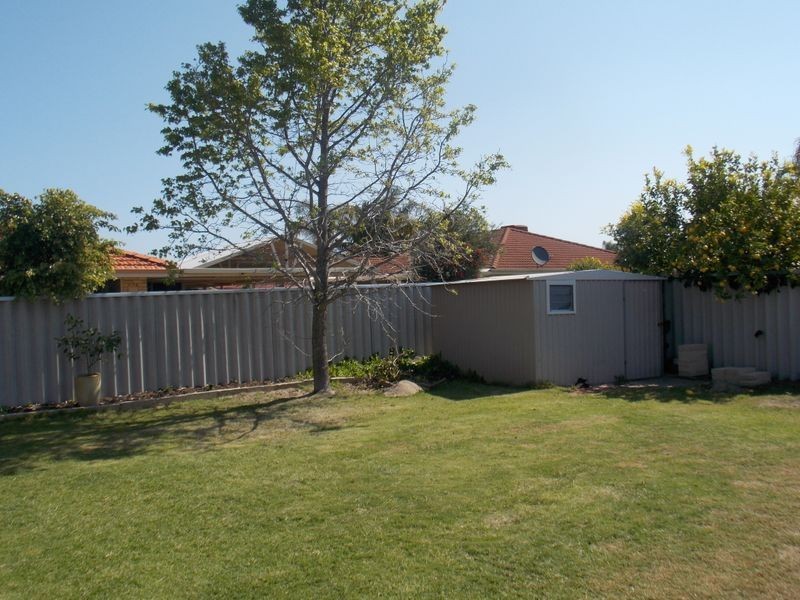 125 Brenchley Drive, Atwell WA 6164