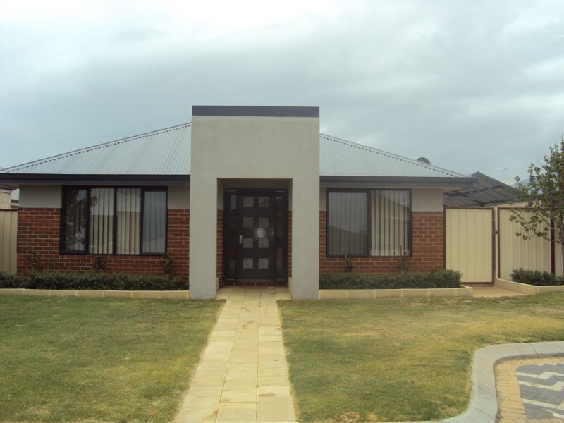 10 Celtic Crescent, Shoalwater WA 6169