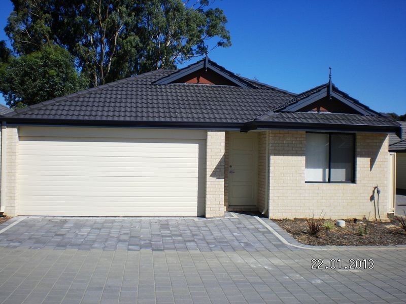 7/64 Sixth Road, Armadale WA 6112