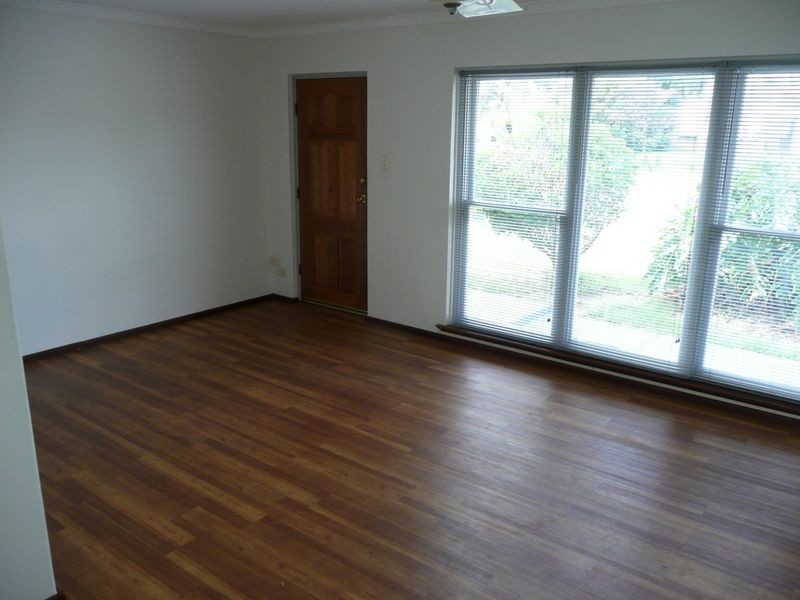 5 Kari Court, Camillo WA 6111