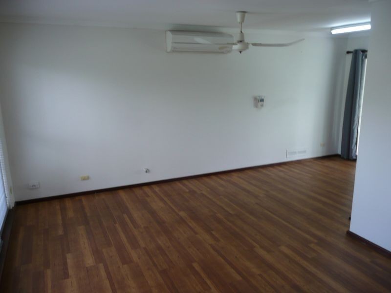 5 Kari Court, Camillo WA 6111