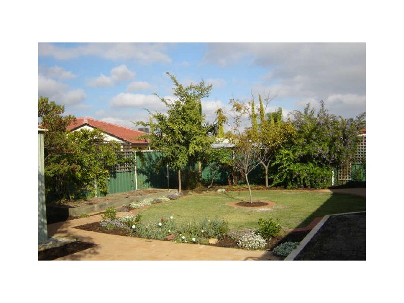 14 Mayhew Cross, Atwell WA 6164