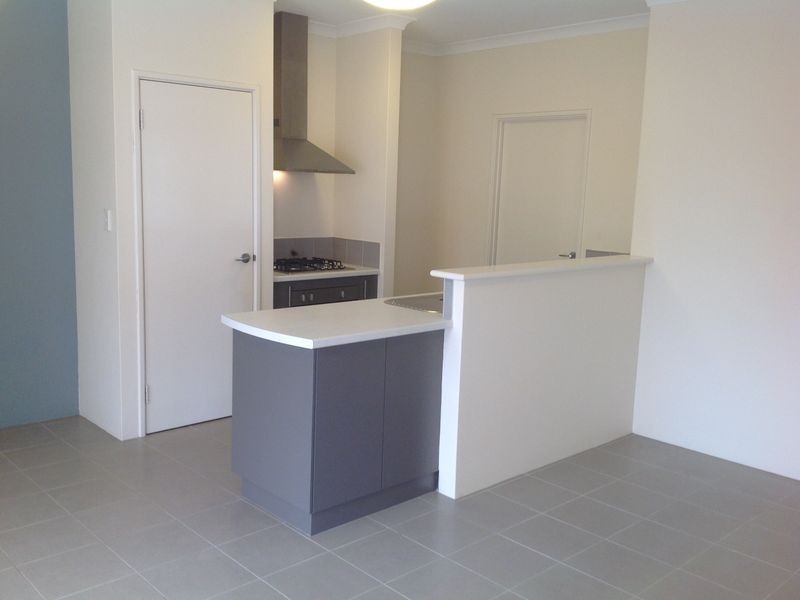 1/7 Crossville Way, Success WA 6164