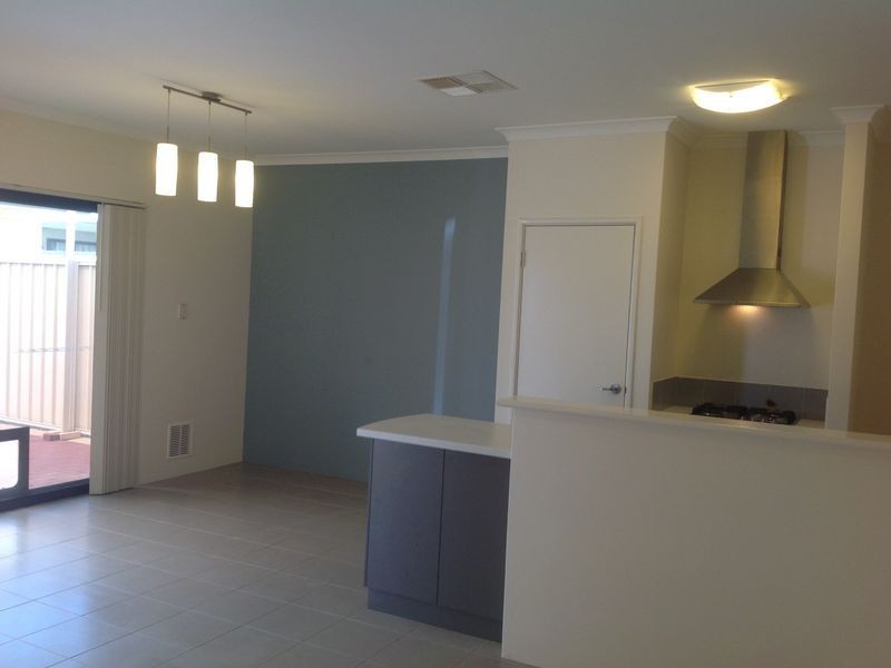 1/7 Crossville Way, Success WA 6164