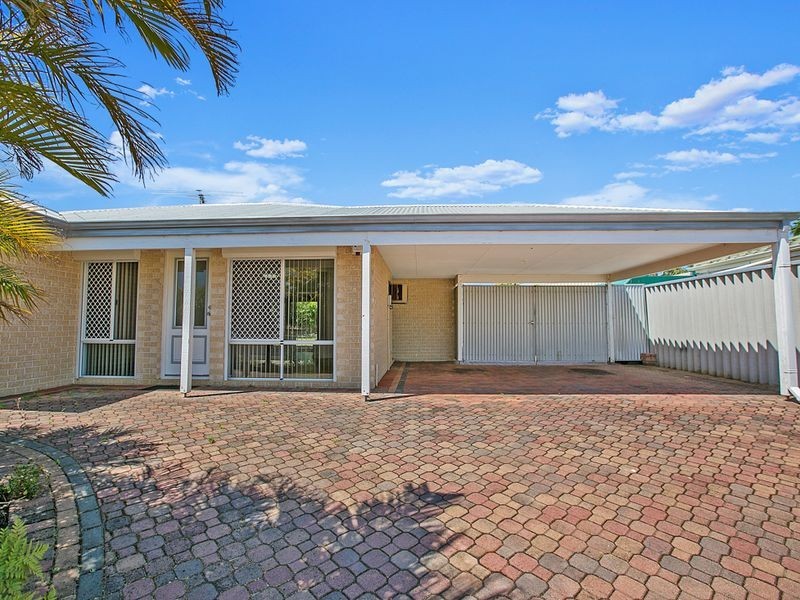 128 Dalrymple Drive, Leda WA 6170