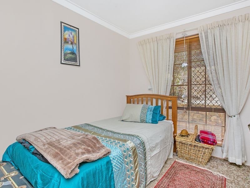 22 Derry Avenue, Mount Nasura WA 6112