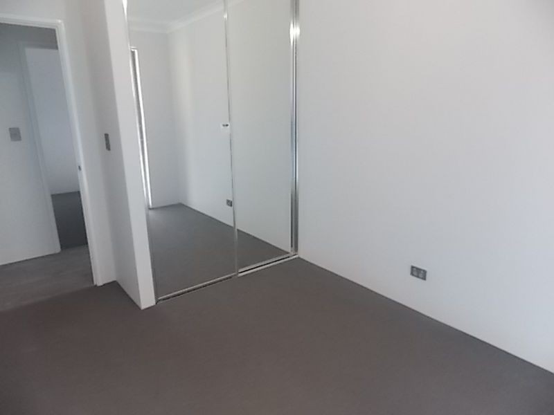 11 Dolomite Avenue, Wellard WA 6170