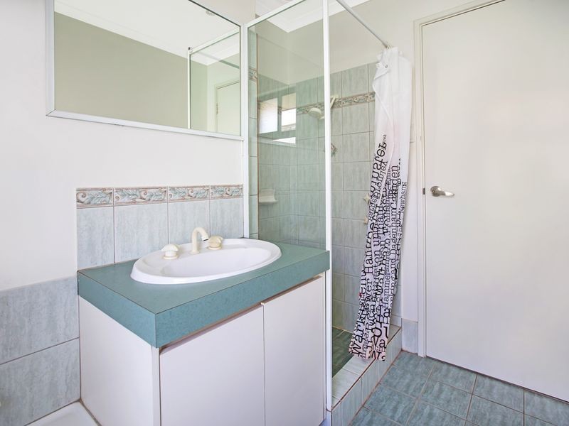 5 Wah Court, Atwell WA 6164