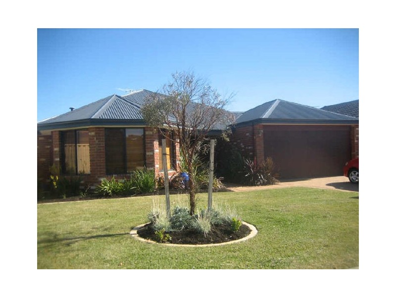 280 Tapper Road, Atwell WA 6164